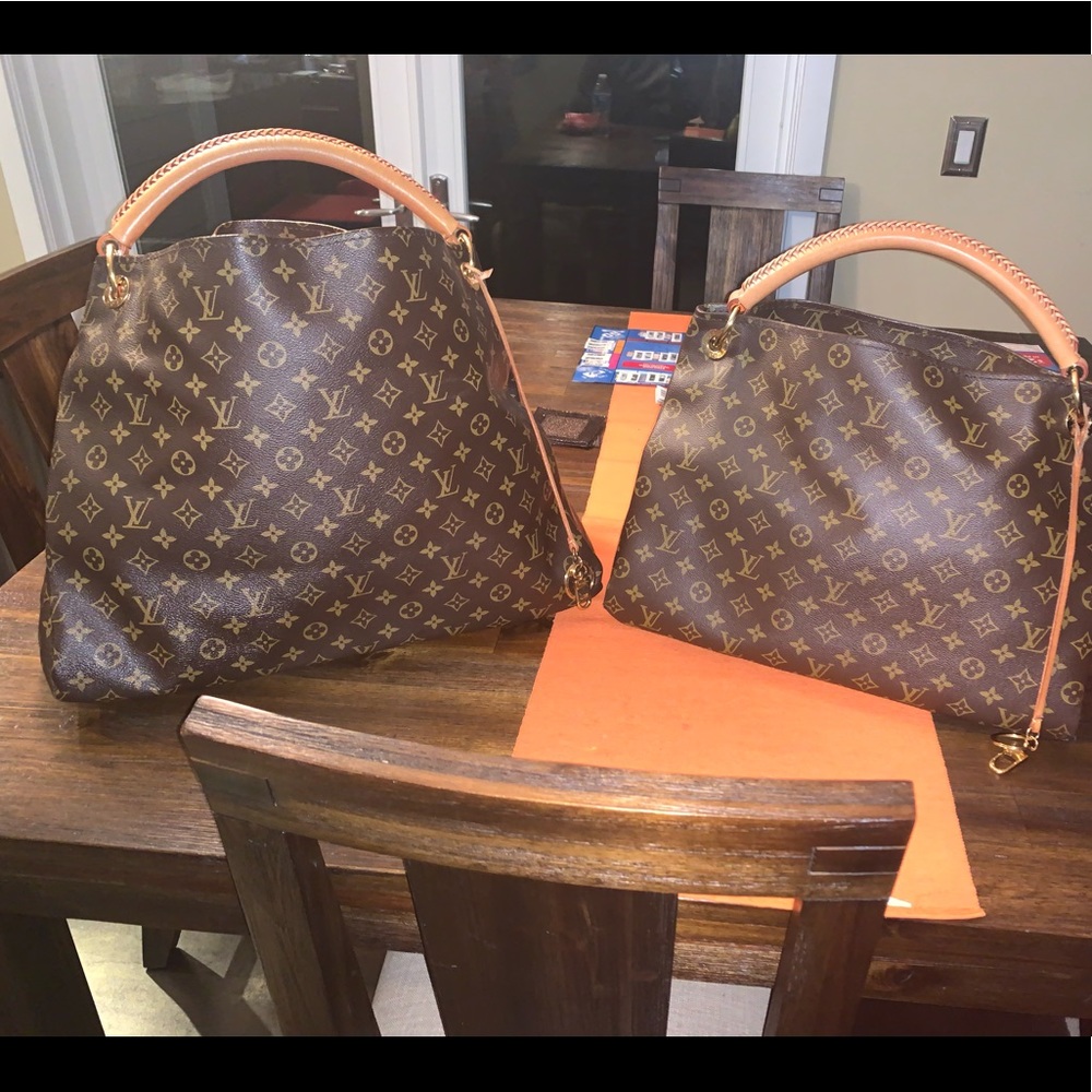 Louis Vuitton Artsy MM & GM